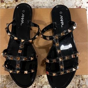 Super fun flat jelly slides- new w out tags